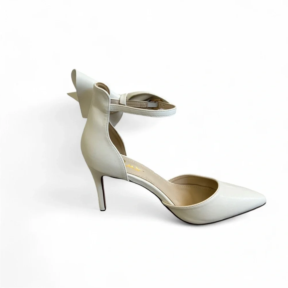 New With Box and Tags Lulus Lizaa White Bow Ankle Strap Pumps Size 7.5 - Picture 6 of 15